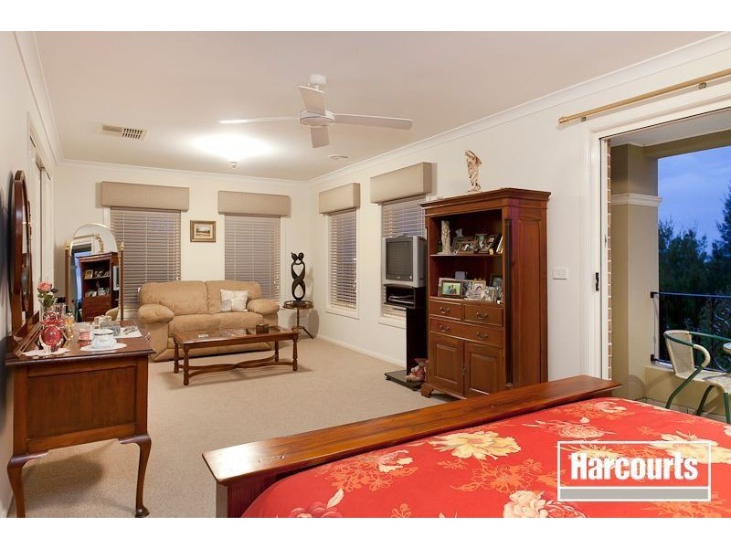 13 Twynam Place, Pakenham VIC 3810