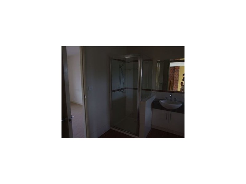 1 Derby Lane, Pakenham VIC 3810