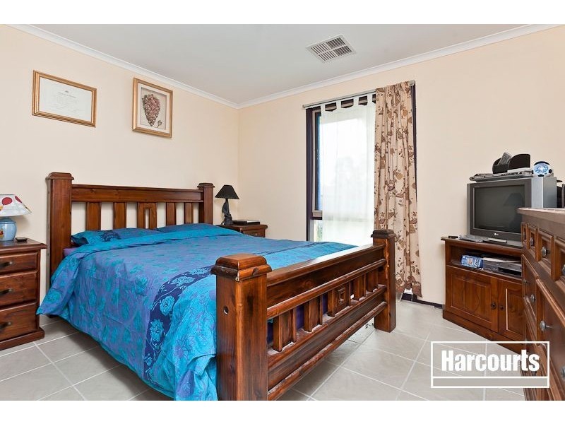 51 Barrington Drive, Pakenham VIC 3810