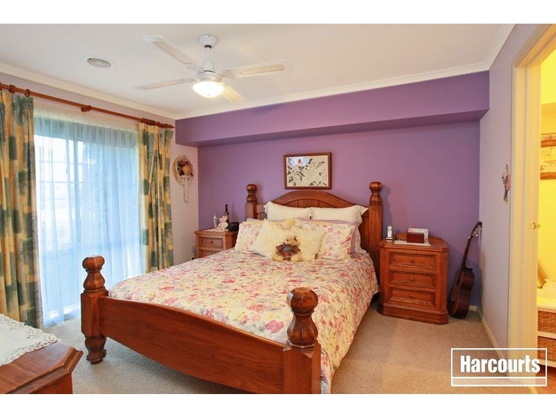 15 Mahogany Court, Pakenham VIC 3810