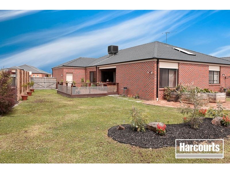 48 Banjo Paterson Drive, Pakenham VIC 3810
