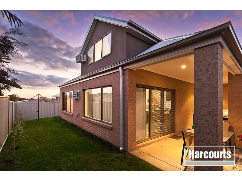 29 Macquarie Circuit, Pakenham VIC 3810