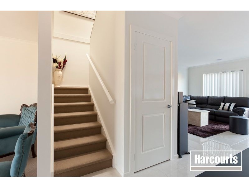 9 Hunter Lane, Pakenham VIC 3810