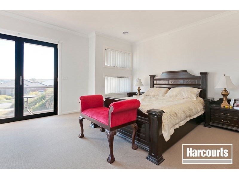 9 Hunter Lane, Pakenham VIC 3810