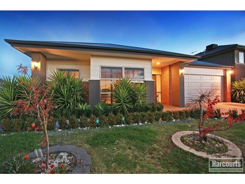 35 Mackellar Street, Pakenham VIC 3810