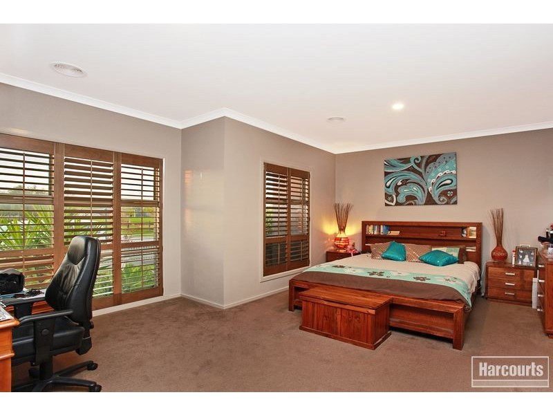 35 Mackellar Street, Pakenham VIC 3810