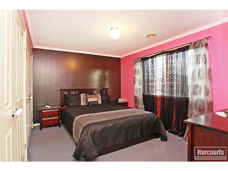24 Camelia Way, Pakenham VIC 3810