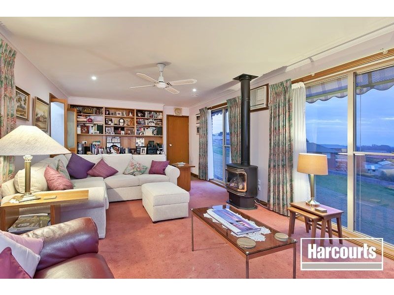 31 Highland Drive, Pakenham VIC 3810