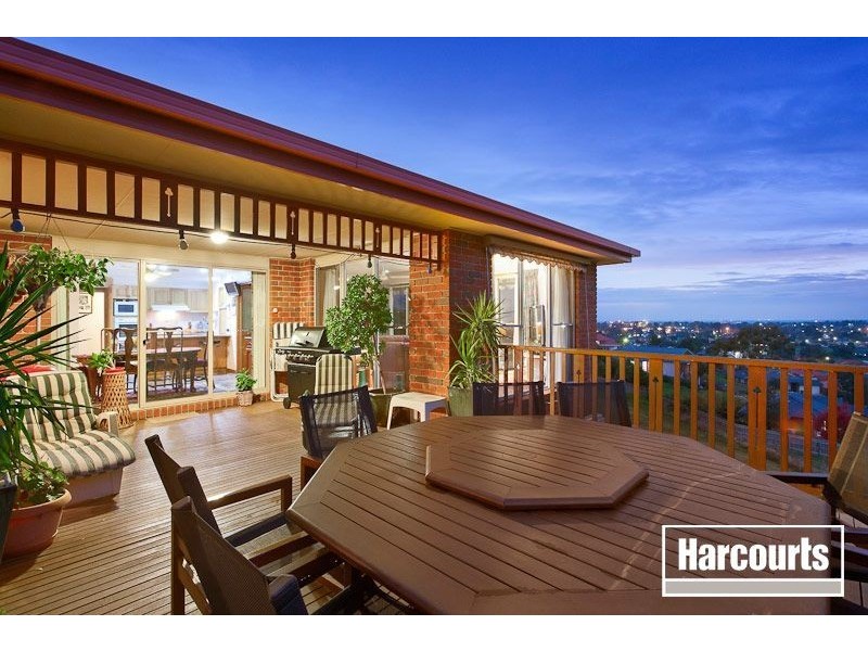 31 Highland Drive, Pakenham VIC 3810