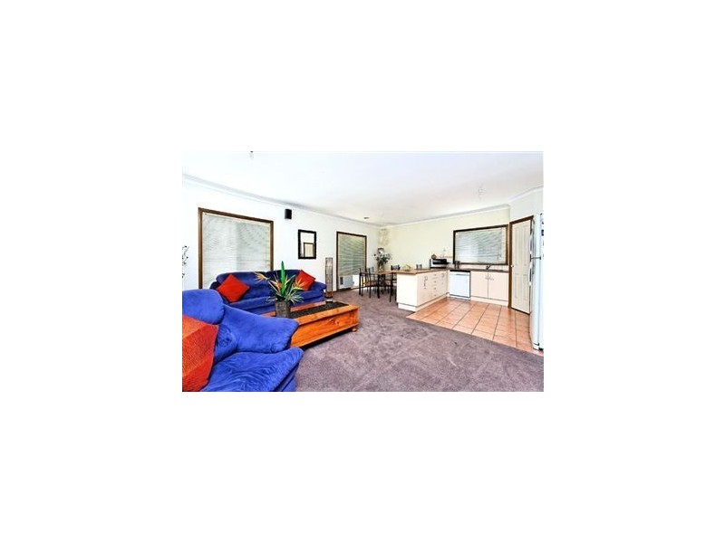 20 Hartland Cct, Pakenham VIC 3810