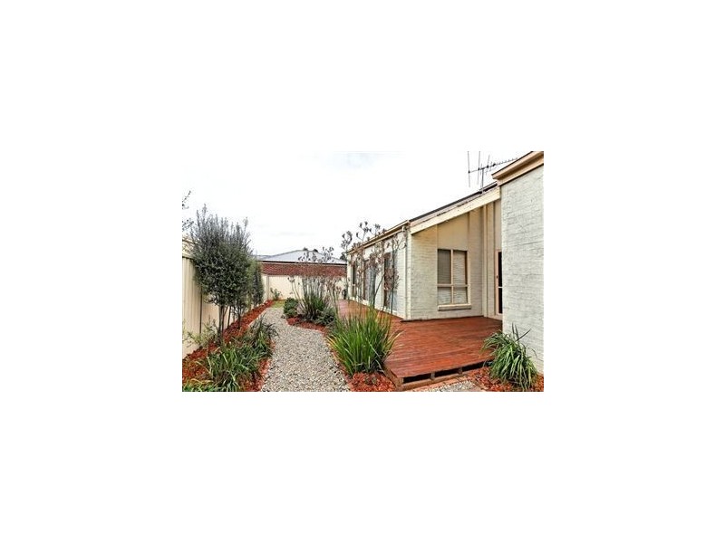 20 Hartland Cct, Pakenham VIC 3810