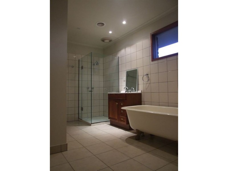 1 Elsa Place, Narre Warren VIC 3805