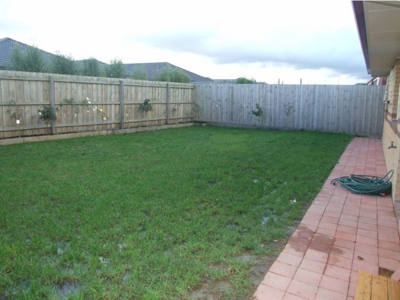 54 Webster Way, Pakenham VIC 3810