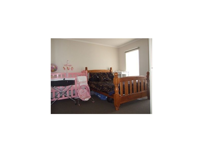 45 Red Gum Cct, Pakenham VIC 3810