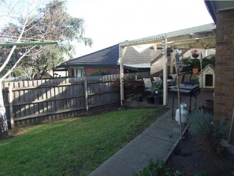 10 Dundee Court, Pakenham VIC 3810