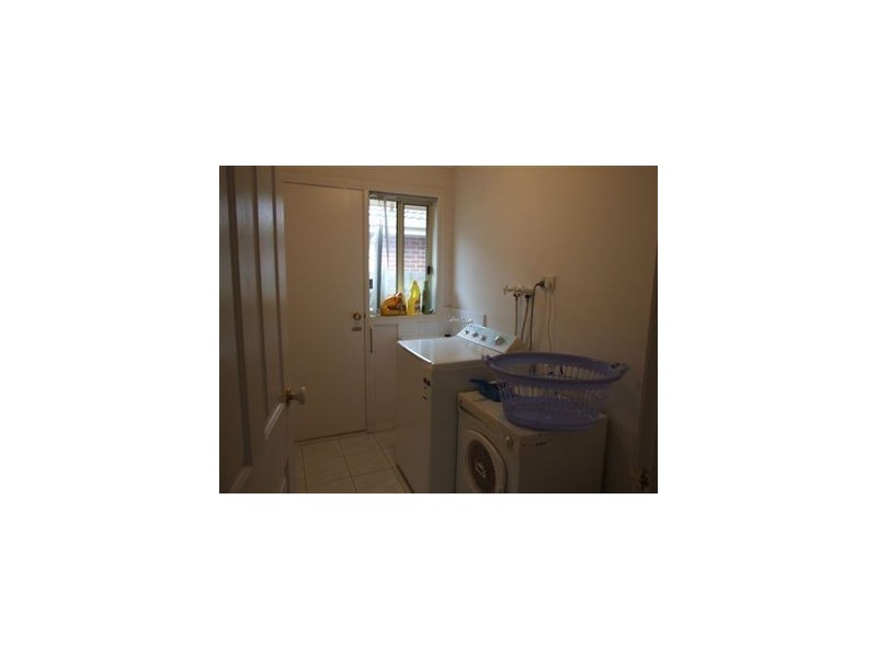 116 McGregor Road, Pakenham VIC 3810