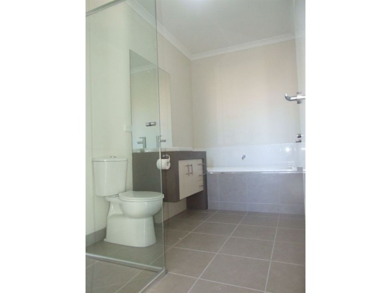 23 Albatross Drive, Pakenham VIC 3810