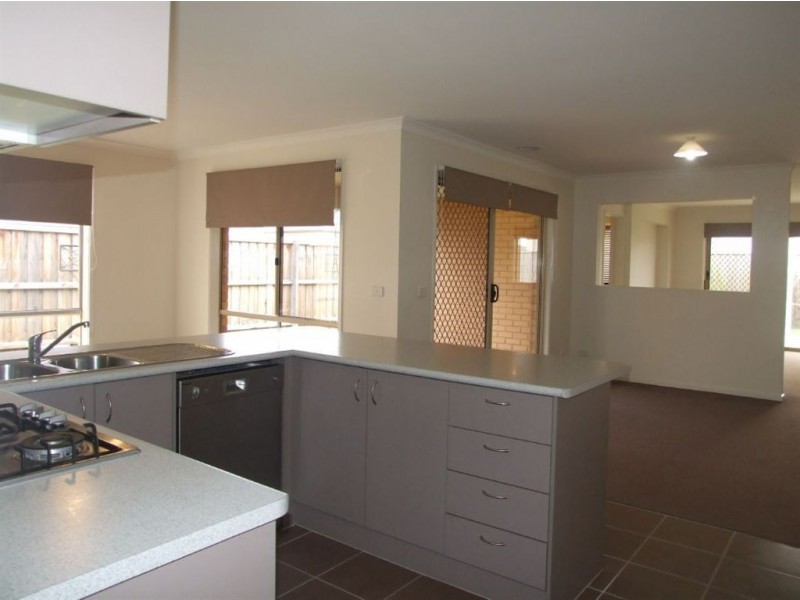 29 Syme Road, Pakenham VIC 3810