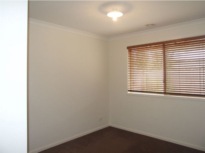 29 Syme Road, Pakenham VIC 3810