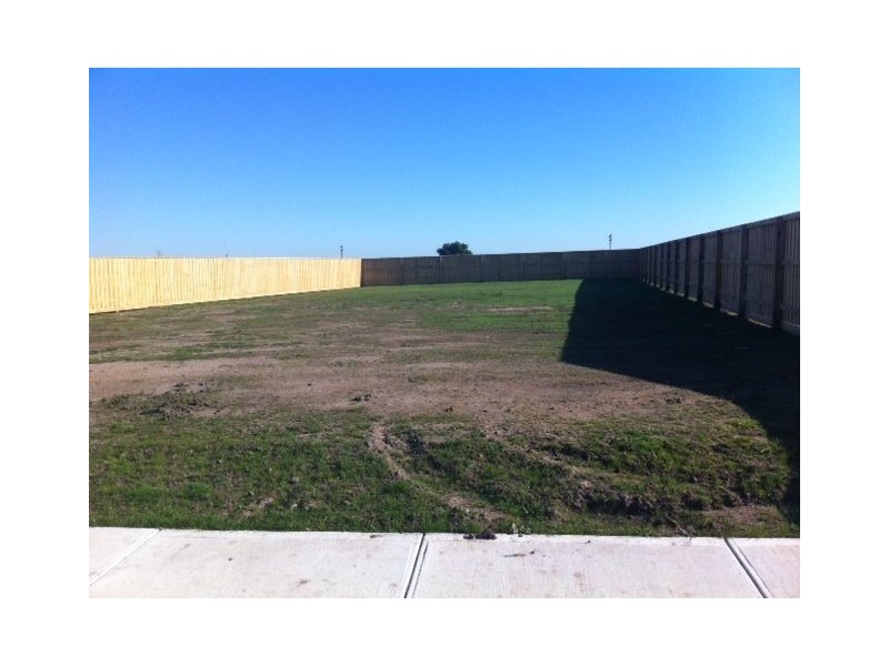 Lot 1056 Sundew Crescent, Pakenham VIC 3810