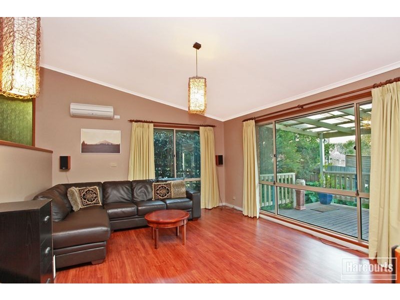 74 Gardenia Street, Pakenham VIC 3810