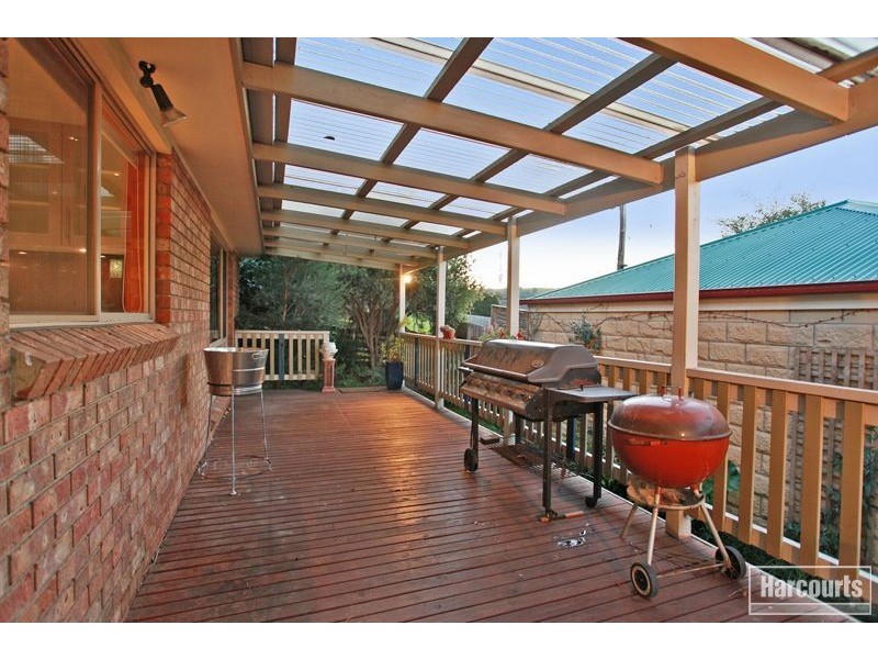 74 Gardenia Street, Pakenham VIC 3810