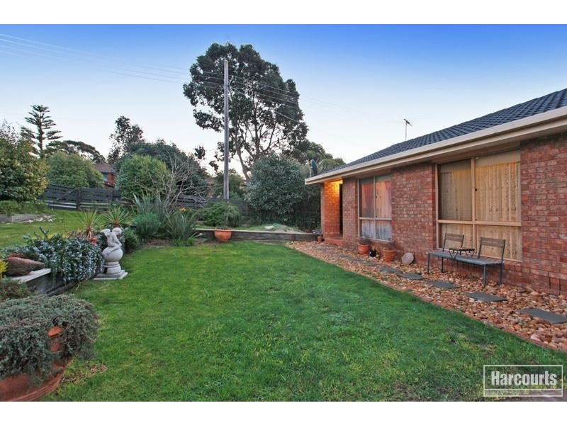 74 Gardenia Street, Pakenham VIC 3810