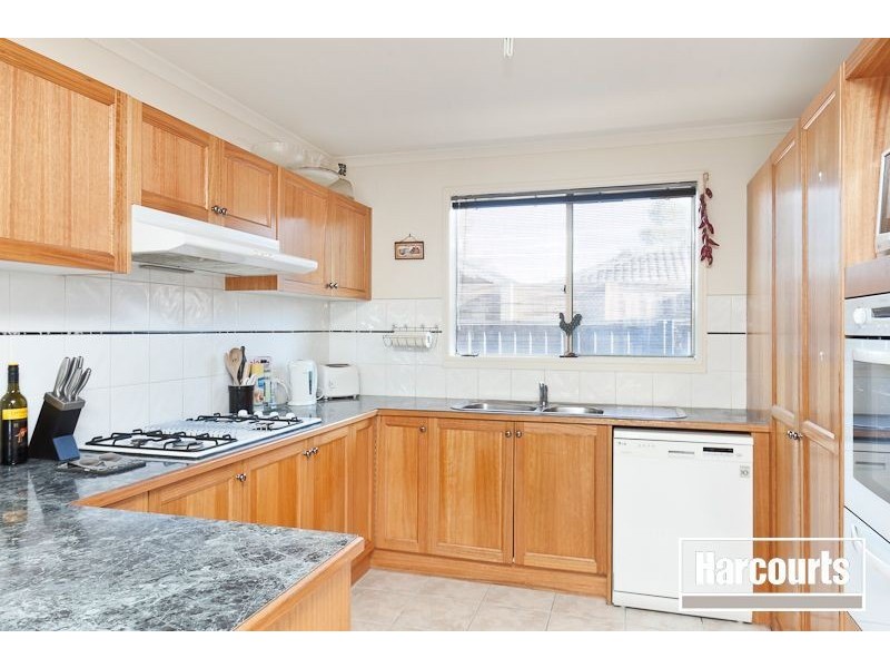 31 The Parkway, Pakenham VIC 3810