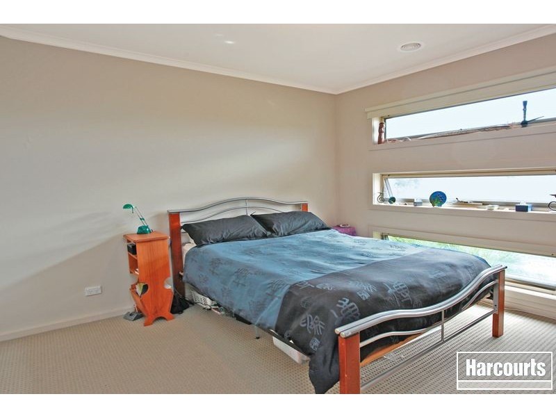 65 Red Gum Cct, Pakenham VIC 3810