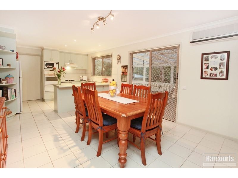 70 Eagle Drive, Pakenham VIC 3810