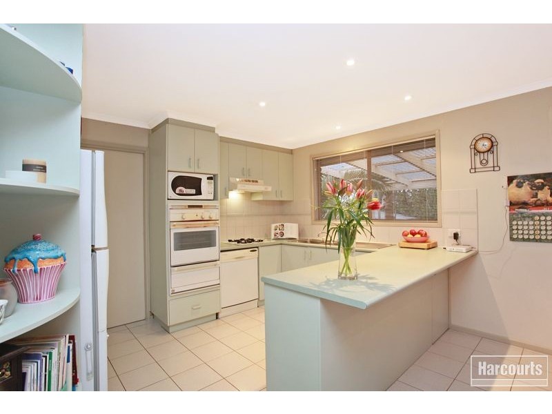 70 Eagle Drive, Pakenham VIC 3810