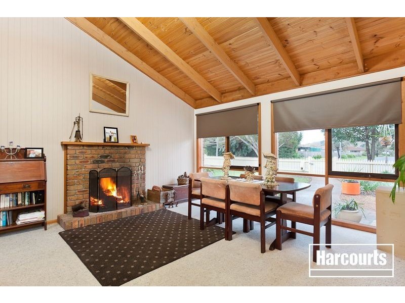 11 O’Shannessy Street, Pakenham VIC 3810