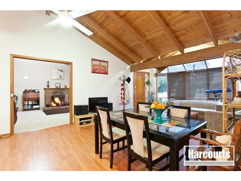 11 O’Shannessy Street, Pakenham VIC 3810