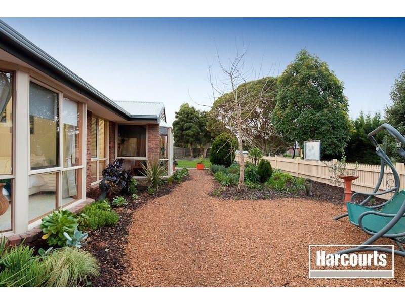 11 O’Shannessy Street, Pakenham VIC 3810