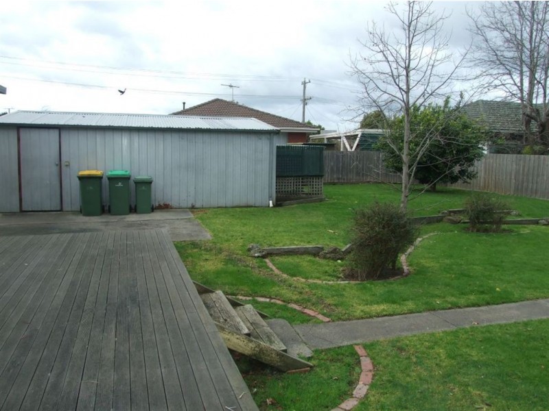 59 Princes Hwy, Pakenham VIC 3810