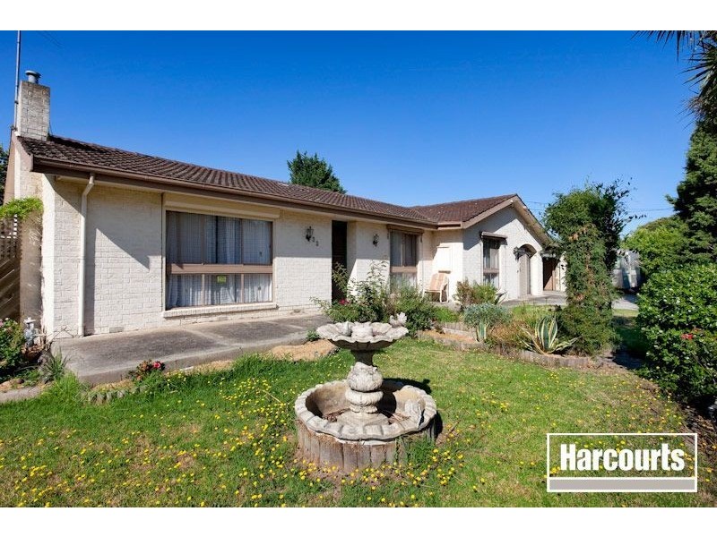 33 Henty Street, Pakenham VIC 3810