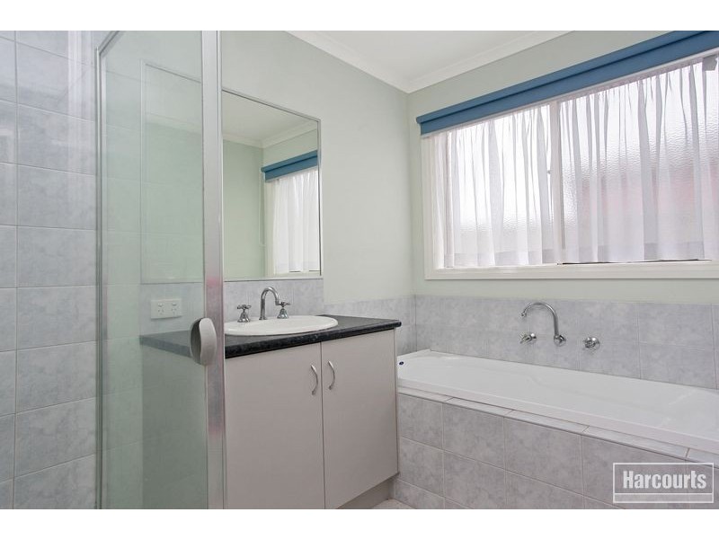 21 Tyrell Place, Pakenham VIC 3810