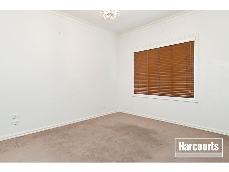 34 Wild Cherry, Pakenham VIC 3810