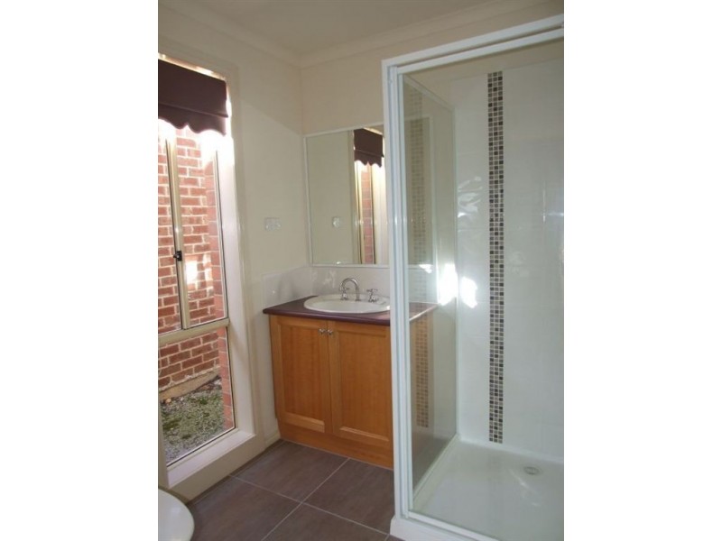 26 Wild Cherry Ave, Pakenham VIC 3810