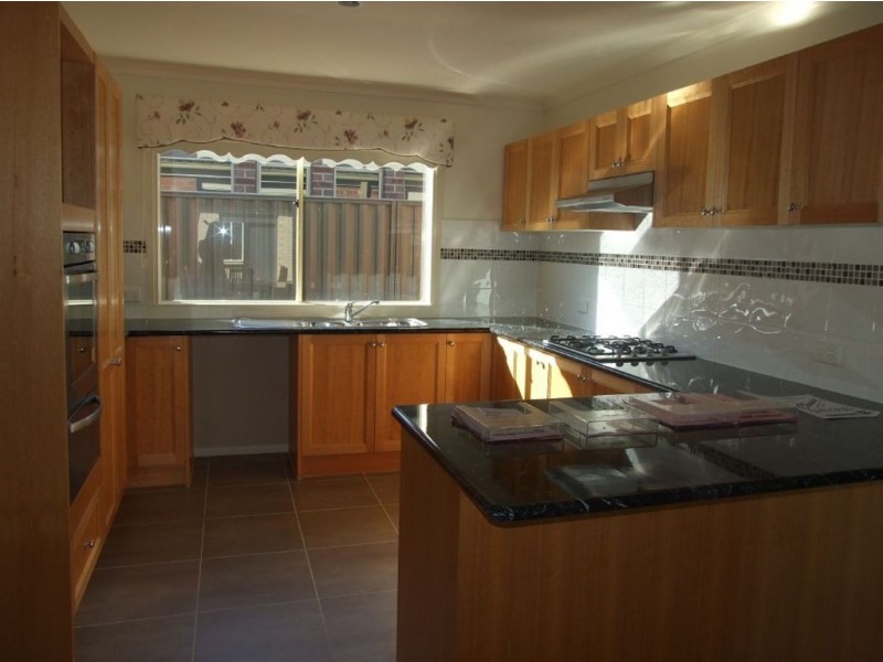 26 Wild Cherry Ave, Pakenham VIC 3810