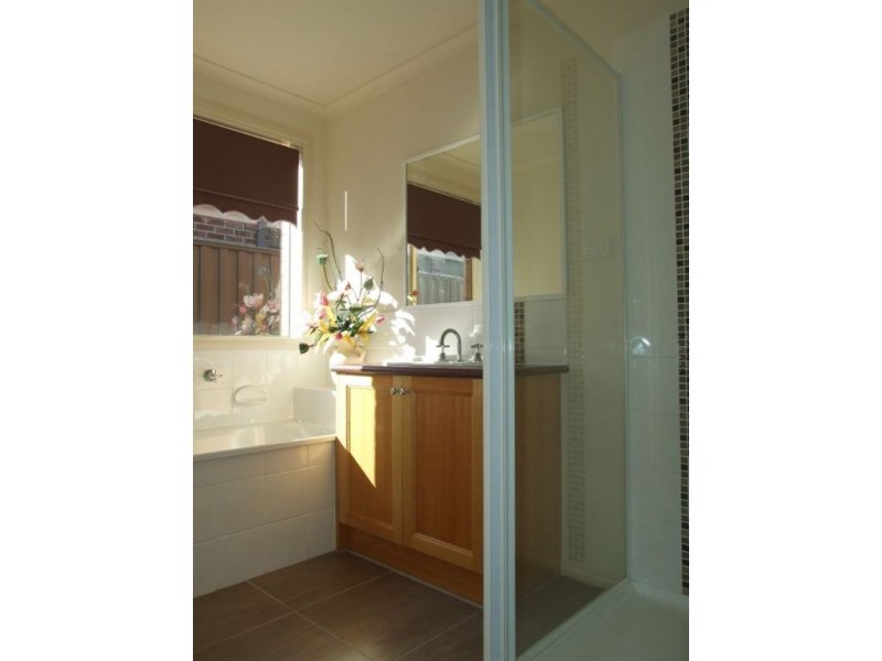 26 Wild Cherry Ave, Pakenham VIC 3810