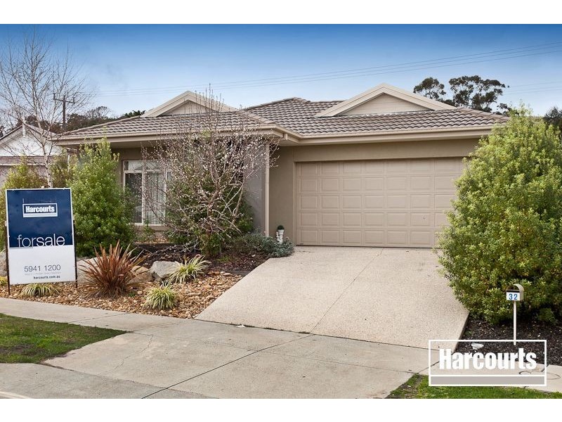 32 Wild Cherry Avenue, Pakenham VIC 3810