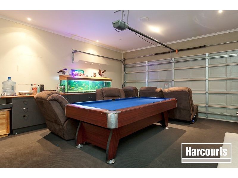 32 Wild Cherry Avenue, Pakenham VIC 3810