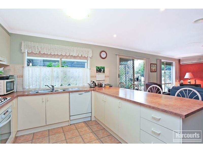 10 Alison Close, Pakenham VIC 3810