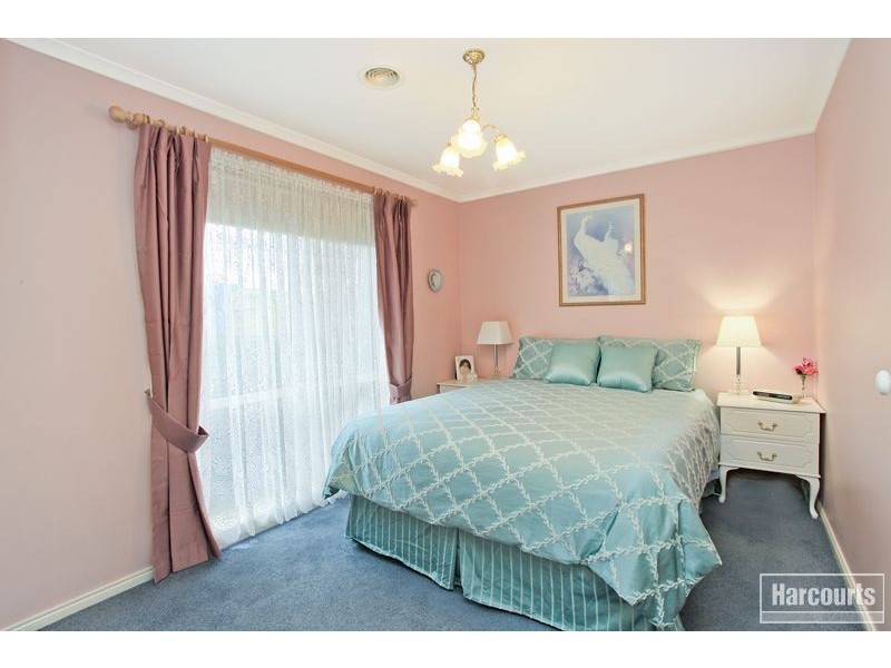 10 Alison Close, Pakenham VIC 3810