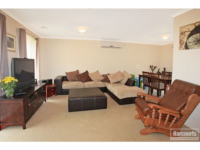 36 Manna Gum Drive, Pakenham VIC 3810