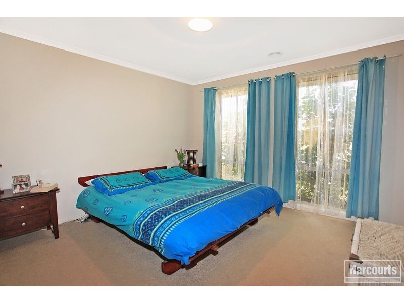 36 Manna Gum Drive, Pakenham VIC 3810