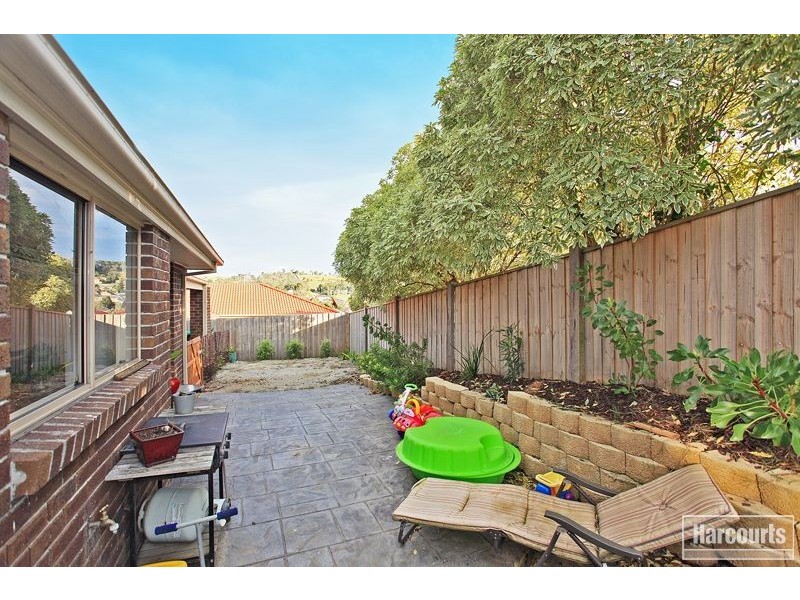 36 Manna Gum Drive, Pakenham VIC 3810