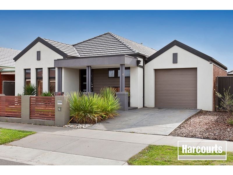 6 Sarton Link, Pakenham VIC 3810