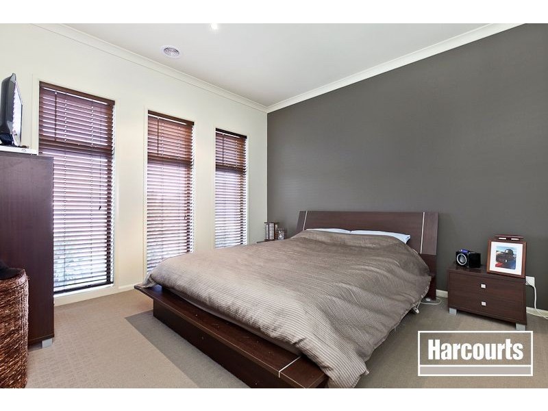 6 Sarton Link, Pakenham VIC 3810